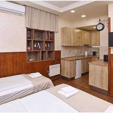 Mini-Hotel Şara Talyan&Tours Erévan Extérieur photo