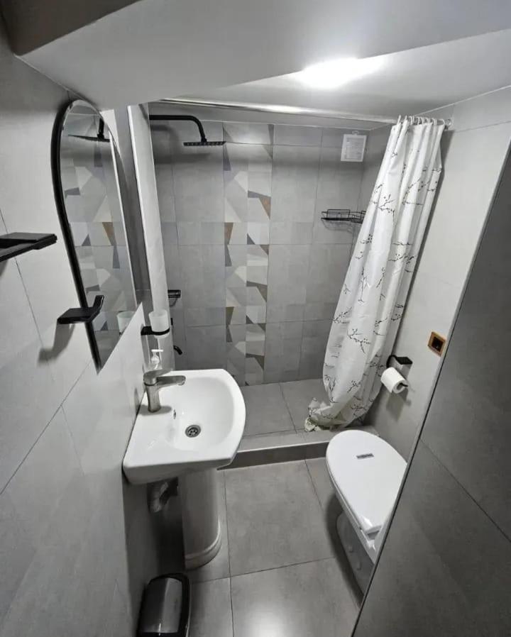 Mini-Hotel Şara Talyan&Tours Erévan Extérieur photo
