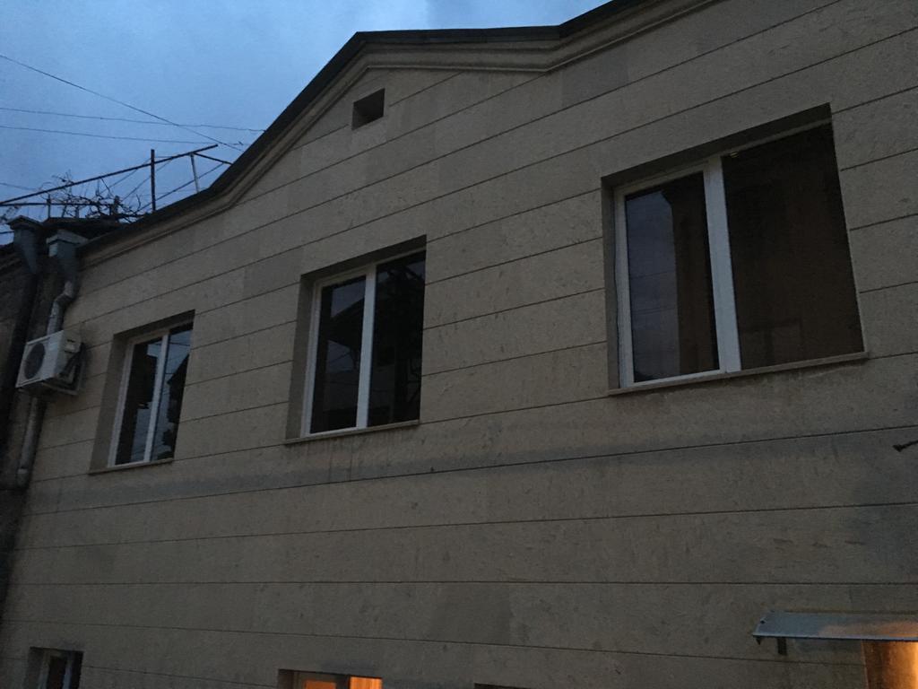 Mini-Hotel Şara Talyan&Tours Erévan Extérieur photo