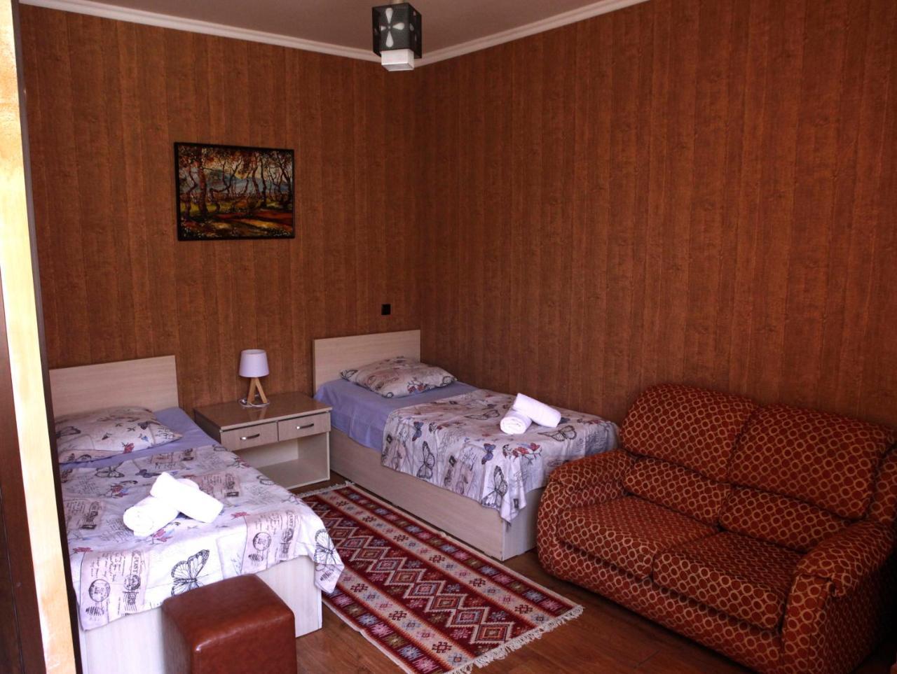 Mini-Hotel Şara Talyan&Tours Erévan Extérieur photo