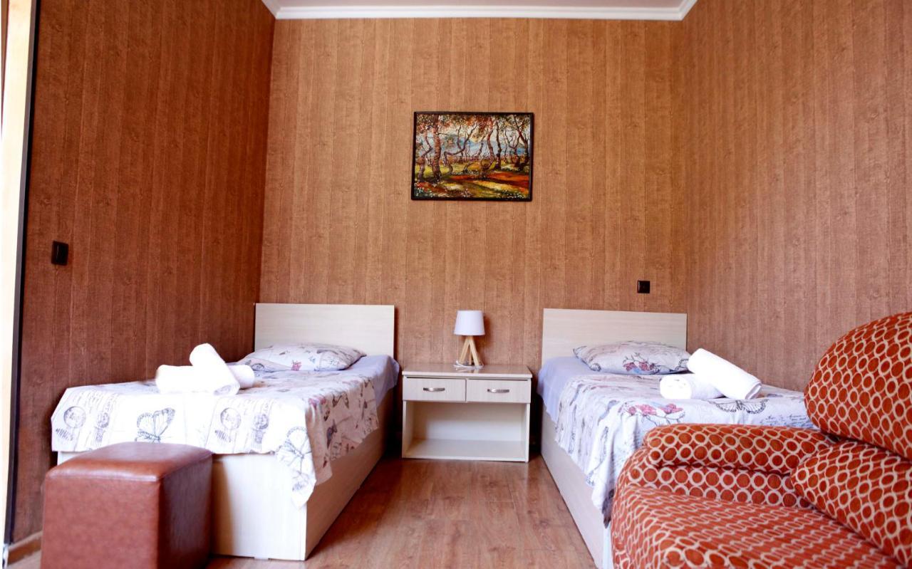 Mini-Hotel Şara Talyan&Tours Erévan Extérieur photo
